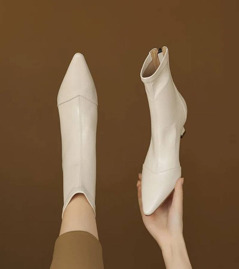 Fulvia | Botines minimalistas de piel con tacón medio