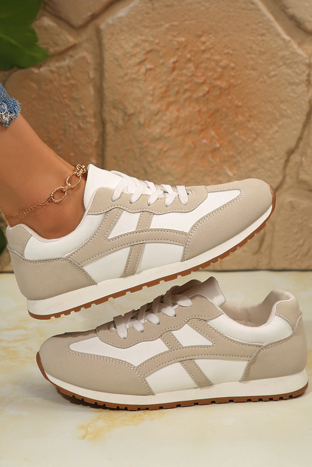 Calina | Zapatillas de piel sintética