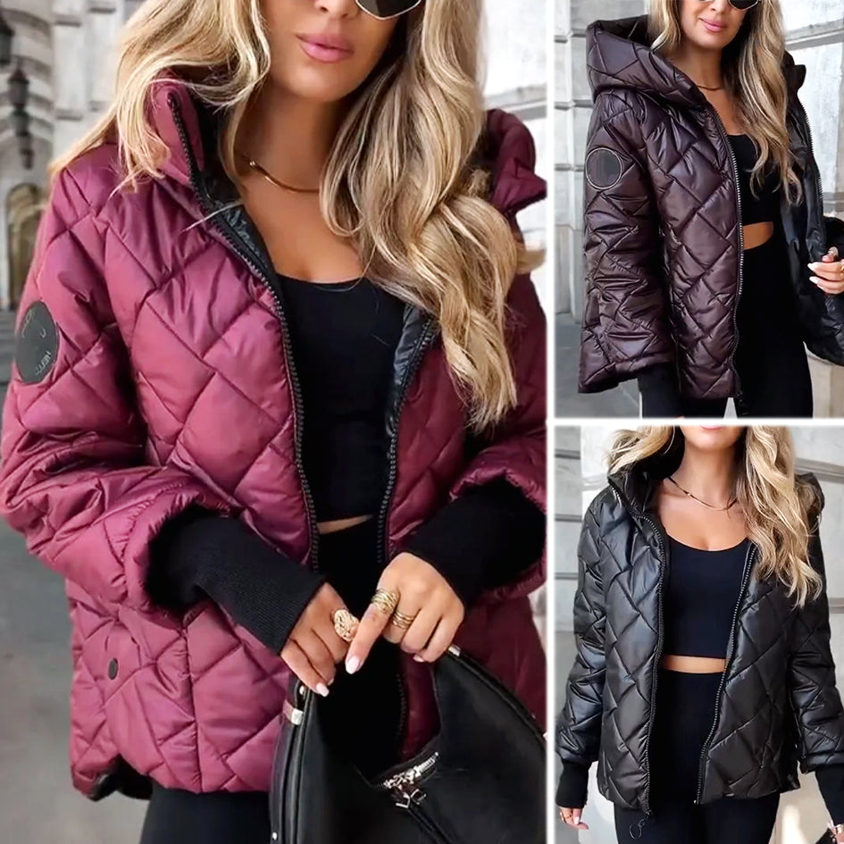 Chaqueta Jessica con capucha y relleno térmico