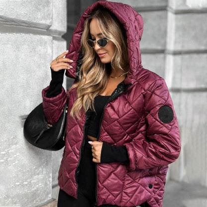 Chaqueta Jessica con capucha y relleno térmico